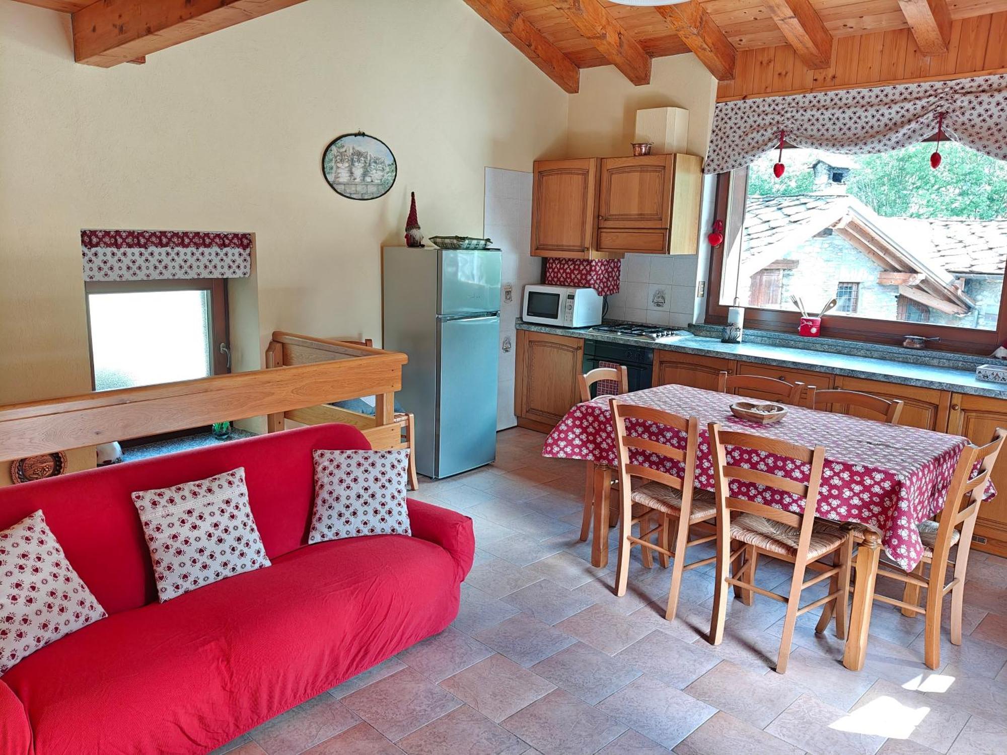Casa Vacanze: Maison Des Gnomes Challand-Saint-Anselme Extérieur photo